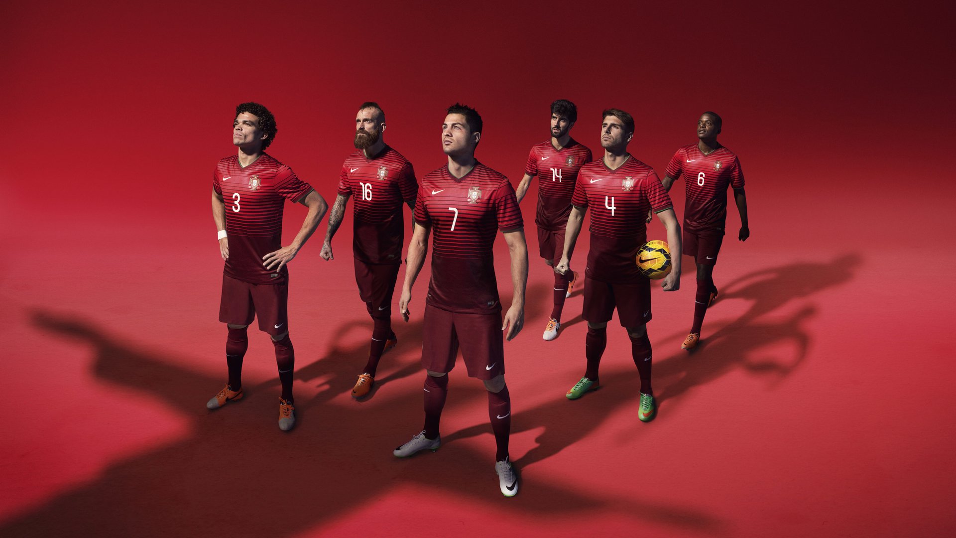 拉齐奥注重控球提升场上统治力，在拉齐奥效力过的所有球员